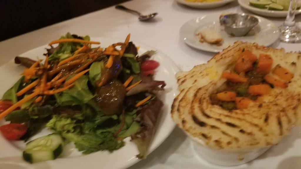 Donovans | restaurant | 21416 41st Ave, Bayside, NY 11361, USA | 7184235353 OR +1 718-423-5353