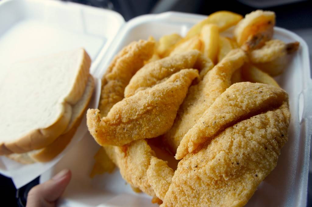 Wings Deli | restaurant | 131 E Solomon St, Griffin, GA 30223, USA | 6786881267 OR +1 678-688-1267