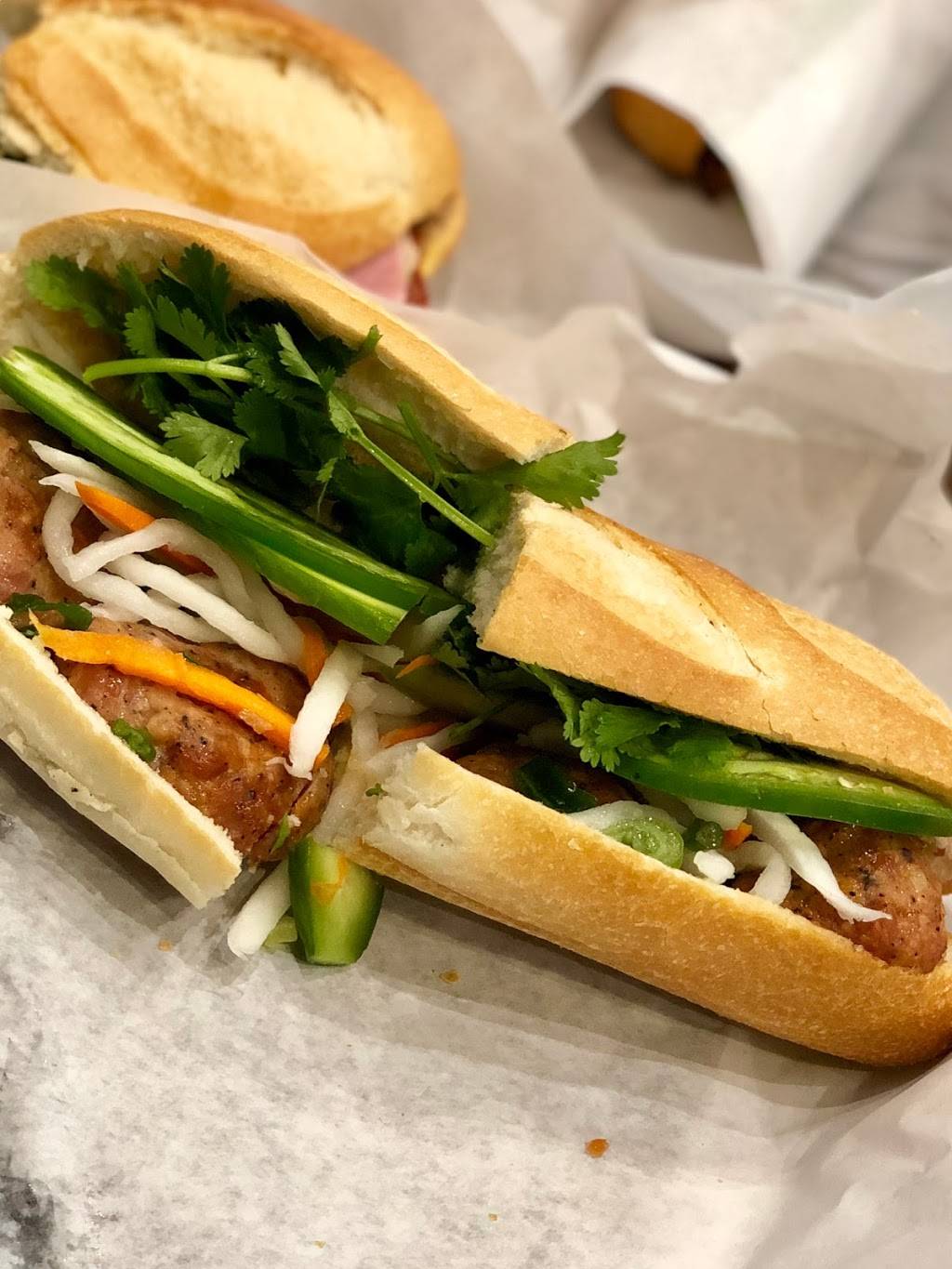 Thien Huong Sandwiches & Bakery | restaurant | 1631 E Capitol Expy #106, San Jose, CA 95121, USA | 4084993638 OR +1 408-499-3638