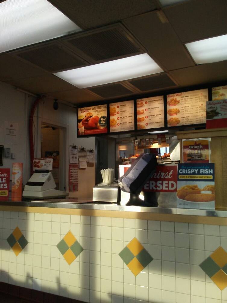 Churchs Chicken | restaurant | 4296 W Thomas Rd, Phoenix, AZ 85019, USA | 6022729127 OR +1 602-272-9127