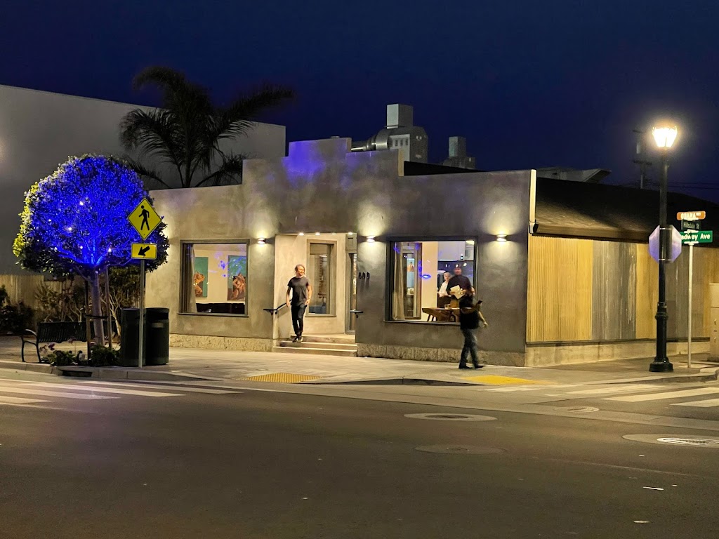 Maligne | restaurant | 600 Broadway Ave, Seaside, CA 93955, USA | 8316011302 OR +1 831-601-1302