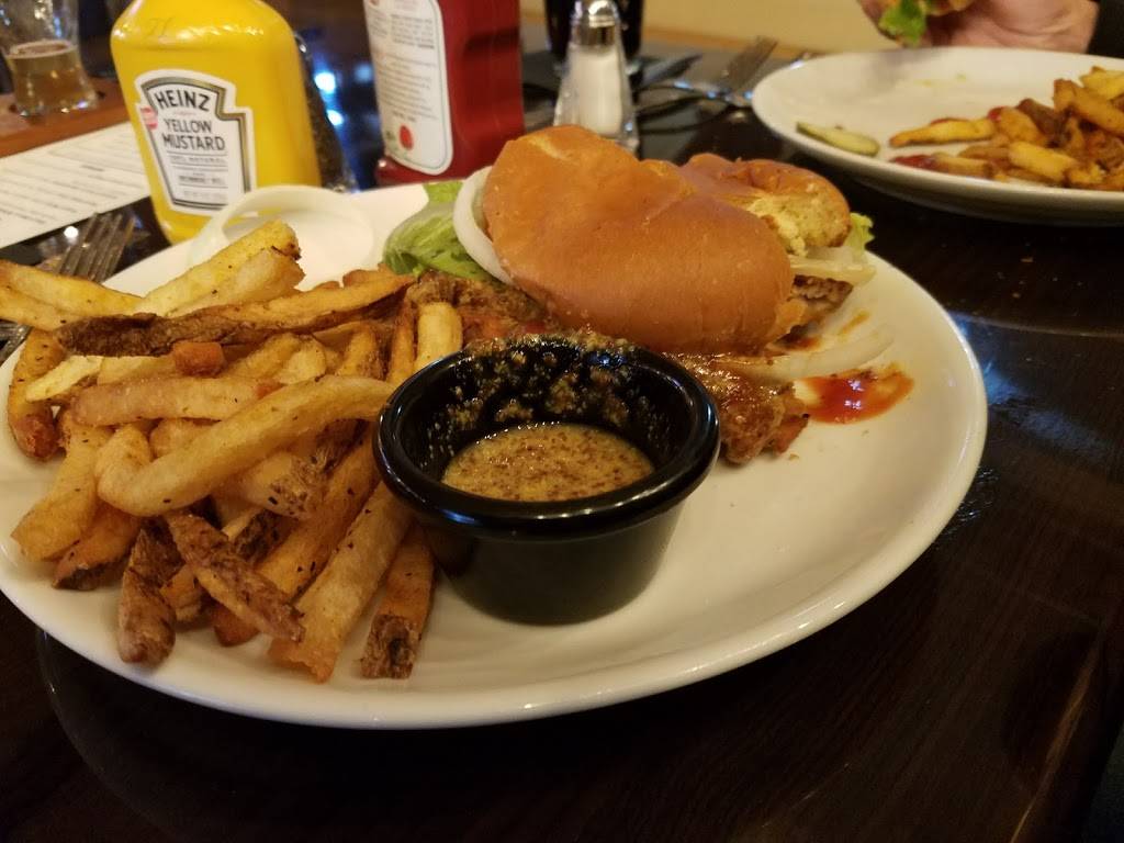 Bent River Brewing Company | restaurant | 500 Jefferson St, Burlington, IA 52601, USA | 3192092773 OR +1 319-209-2773