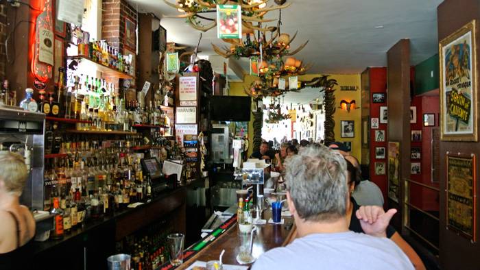 Cowgirl | restaurant | 519 Hudson St, New York, NY 10014, USA | 2126331133 OR +1 212-633-1133