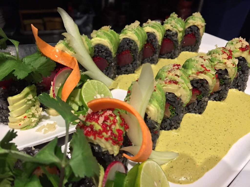 Musashino Sushi Dokoro | restaurant | 2905 San Gabriel St #200, Austin, TX 78705, USA | 5127958593 OR +1 512-795-8593