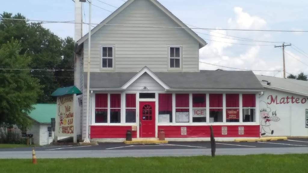 Matteos Pizza | restaurant | 7887 Hickory Hill Rd, Oxford, PA 19363, USA | 6109989252 OR +1 610-998-9252