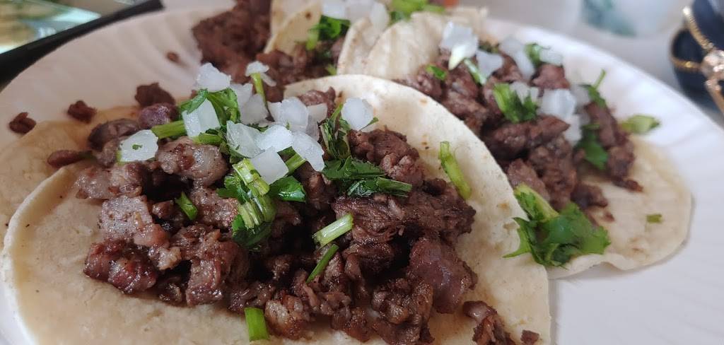 los Mezquites | restaurant | 2341-2399 W Drexel Rd, Tucson, AZ 85746, USA | 5202724179 OR +1 520-272-4179