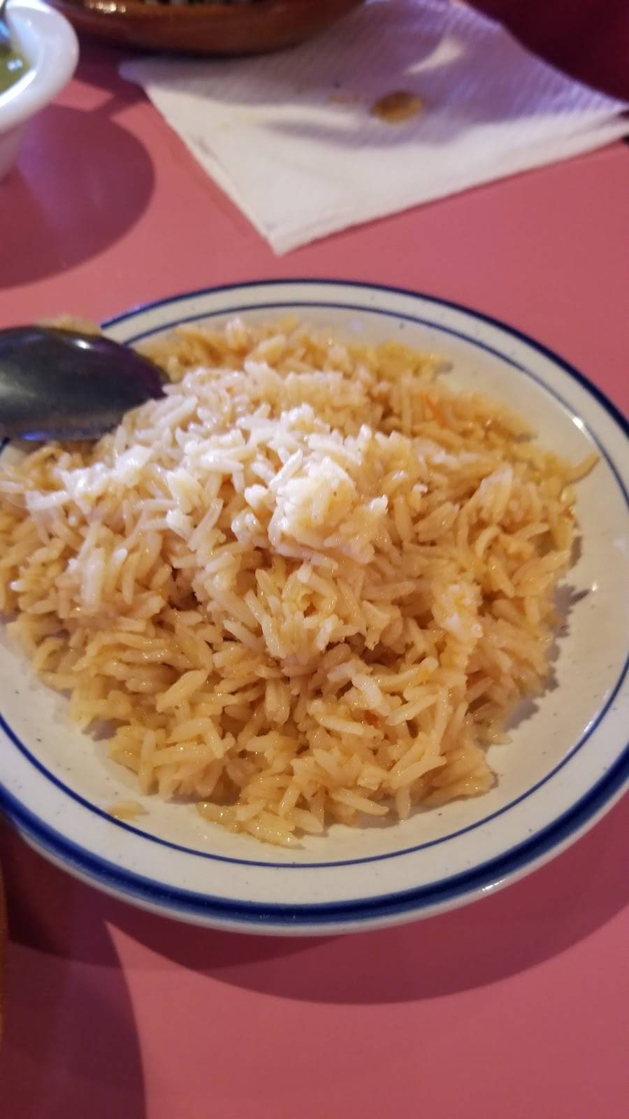 Estilo Jalisco Mexican Restaurant | restaurant | 1837 Vinton St, Omaha, NE 68108, USA | 4022980351 OR +1 402-298-0351