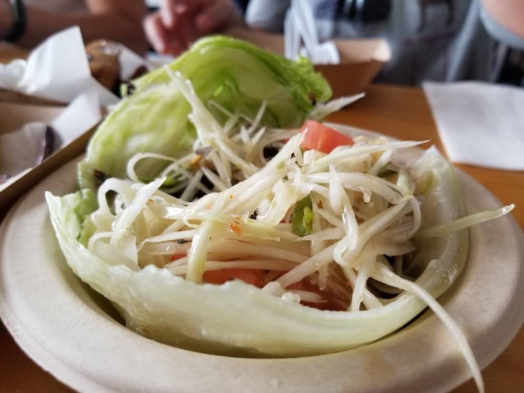 BaanChan Thai Restaurant | restaurant | 10725 E Colonial Dr suite a, Orlando, FL 32817, USA | 4072708448 OR +1 407-270-8448