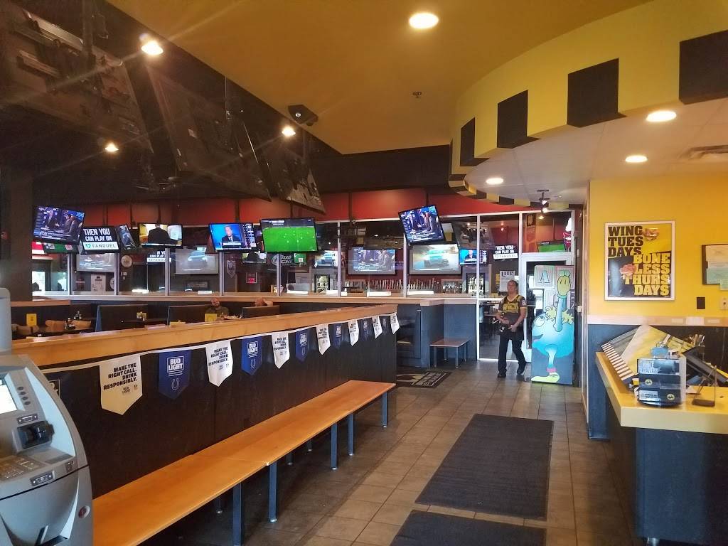 Buffalo Wild Wings | restaurant | 326 W Ireland Rd, South Bend, IN 46614, USA | 5742322293 OR +1 574-232-2293