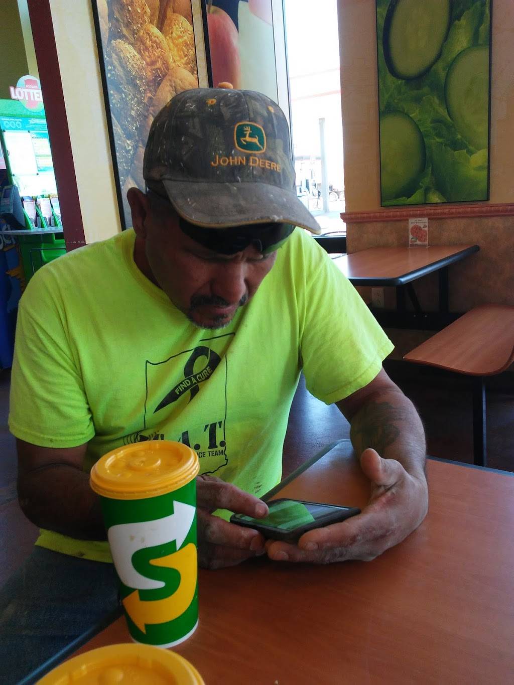 Subway | restaurant | 2319 E 12th St, Mishawaka, IN 46544, USA | 5742557100 OR +1 574-255-7100