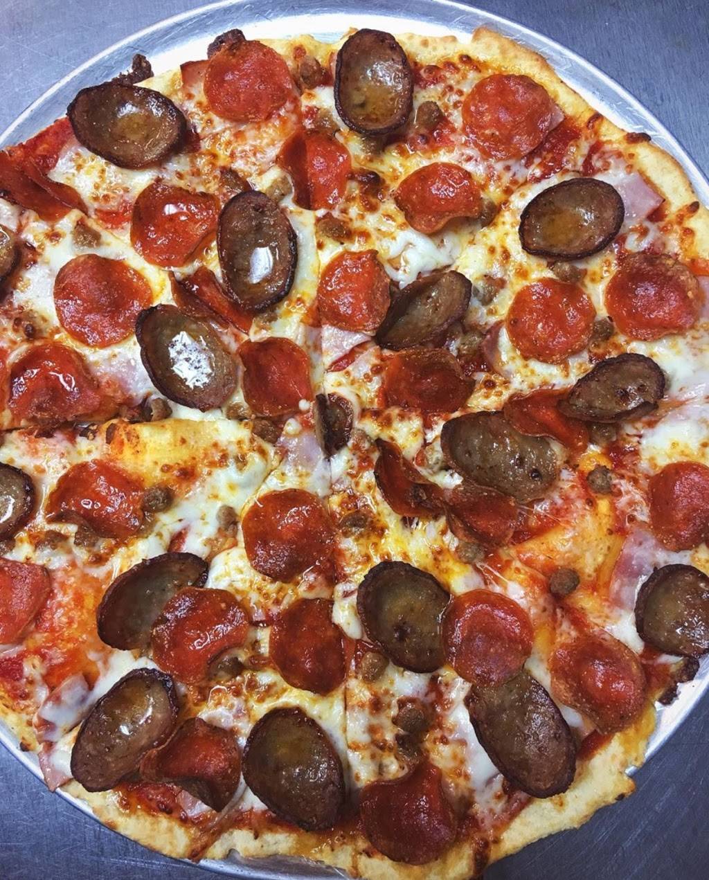 Mama Zs Pizza | meal takeaway | 8465 W Sahara Ave #114, Las Vegas, NV 89117, USA | 7029466262 OR +1 702-946-6262