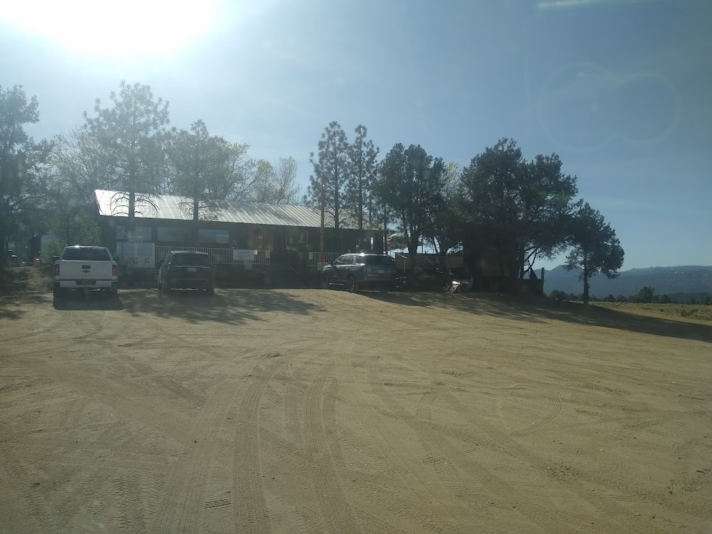 Grumpy Bears Retreat | restaurant | 98887 Kennedy Meadow Rd, Inyokern, CA 93527, USA | 5598502327 OR +1 559-850-2327