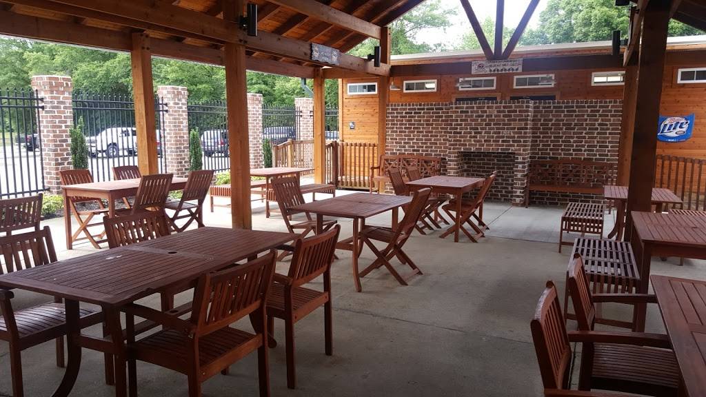 Joes Bar and Grill | restaurant | 900 Main Street, New Ellenton, SC 29809, USA | 8036523769 OR +1 803-652-3769