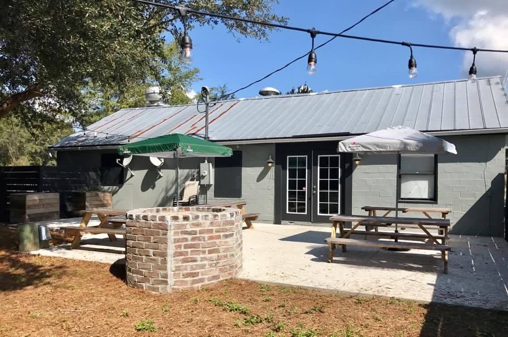 The Bent Rod | restaurant | 10024 US-17, McClellanville, SC 29458, USA | 8438873437 OR +1 843-887-3437