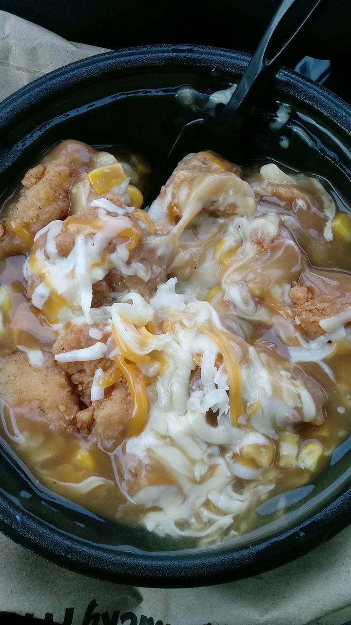 KFC | restaurant | 8715 Northern Blvd, Flushing, NY 11372, USA | 7183359705 OR +1 718-335-9705