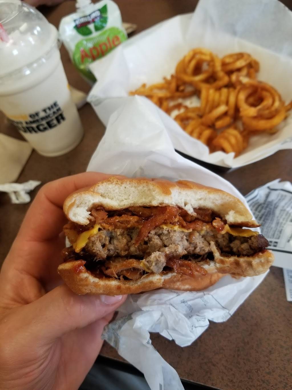 Hardees | restaurant | 1213 Woodruff Rd, Greenville, SC 29607, USA | 8642889007 OR +1 864-288-9007