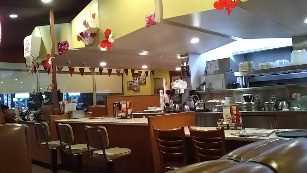 Dennys | restaurant | 701 E Kettleman Ln, Lodi, CA 95240, USA | 2093341337 OR +1 209-334-1337