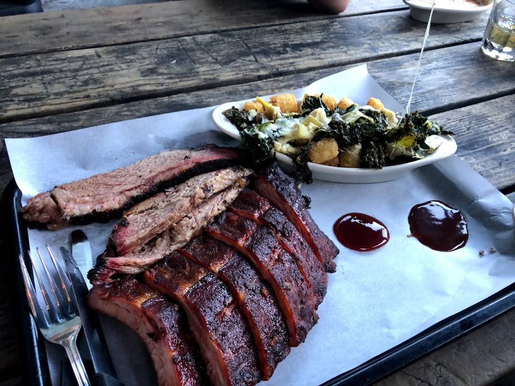 Tank House BBQ & Bar | restaurant | 1925 J St, Sacramento, CA 95811, USA | 9164317199 OR +1 916-431-7199