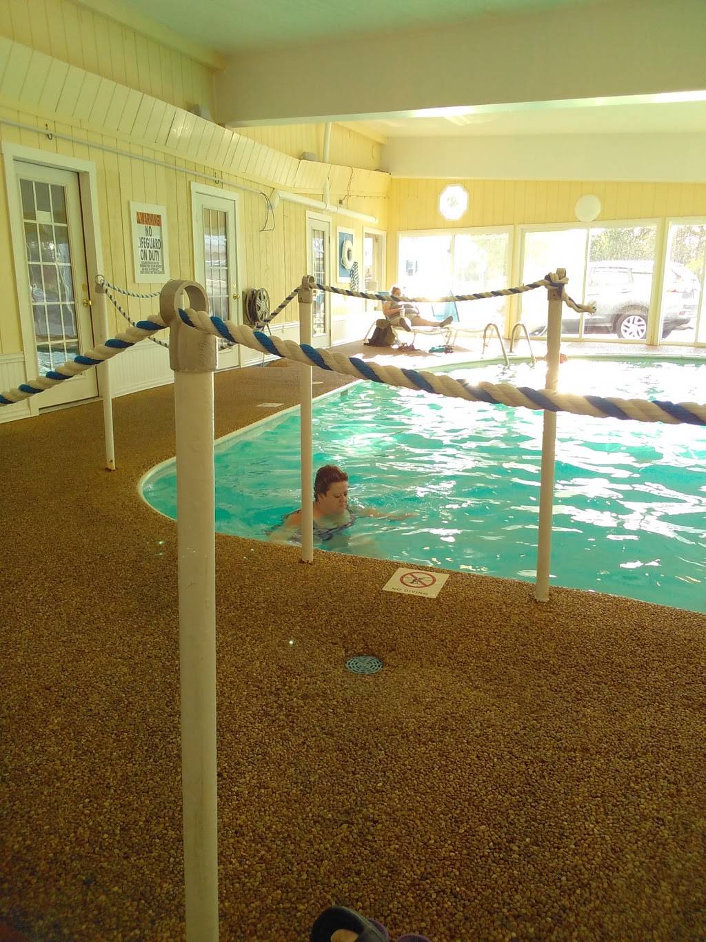 Alouette Beach Resort | restaurant | 91 E Grand Ave, Old Orchard Beach, ME 04064, USA | 2079344151 OR +1 207-934-4151