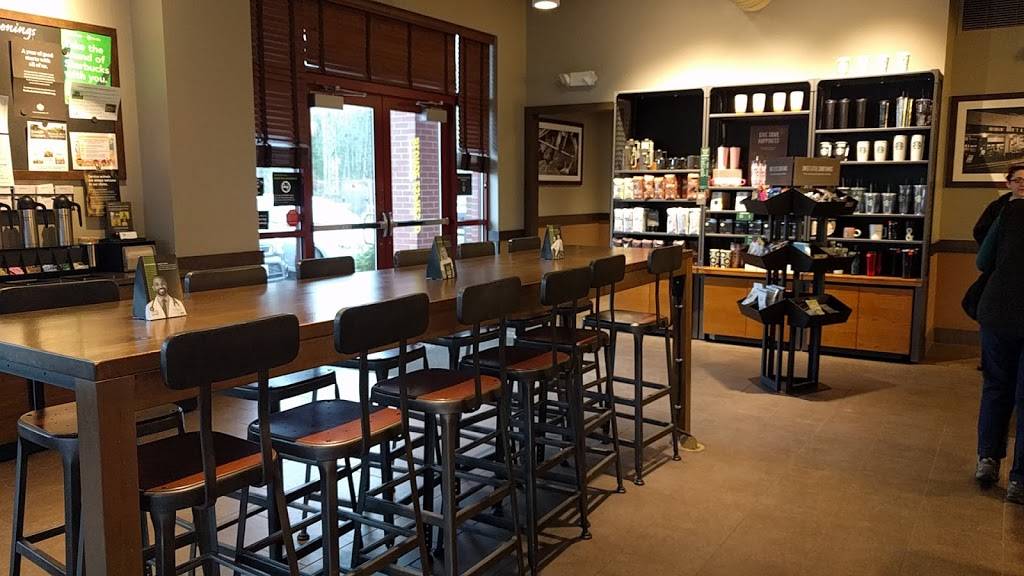 Starbucks | cafe | 210 US-1, Scarborough, ME 04074, USA | 2078832980 OR +1 207-883-2980