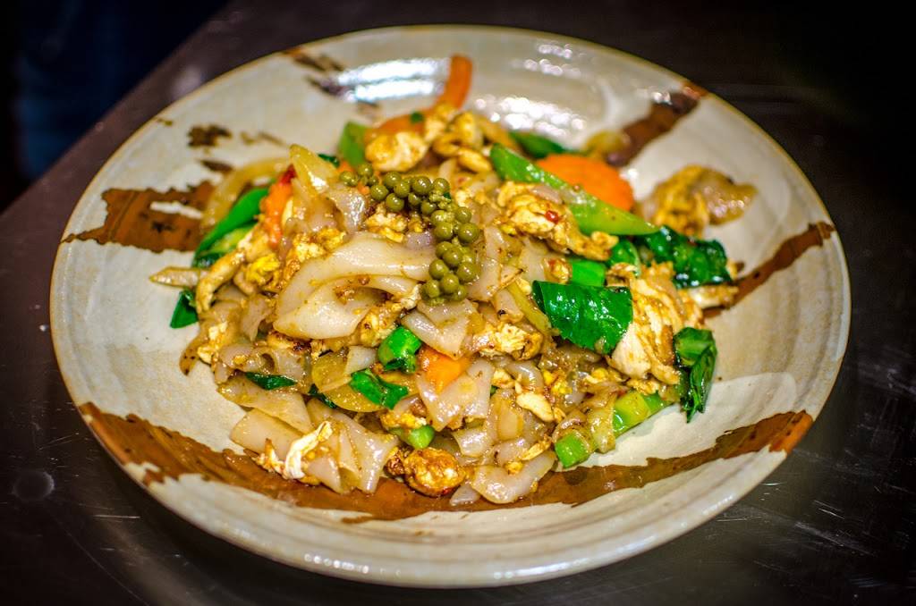 Thai At Lex | restaurant | 1244 Lexington Ave, New York, NY 10028, USA | 2122886060 OR +1 212-288-6060