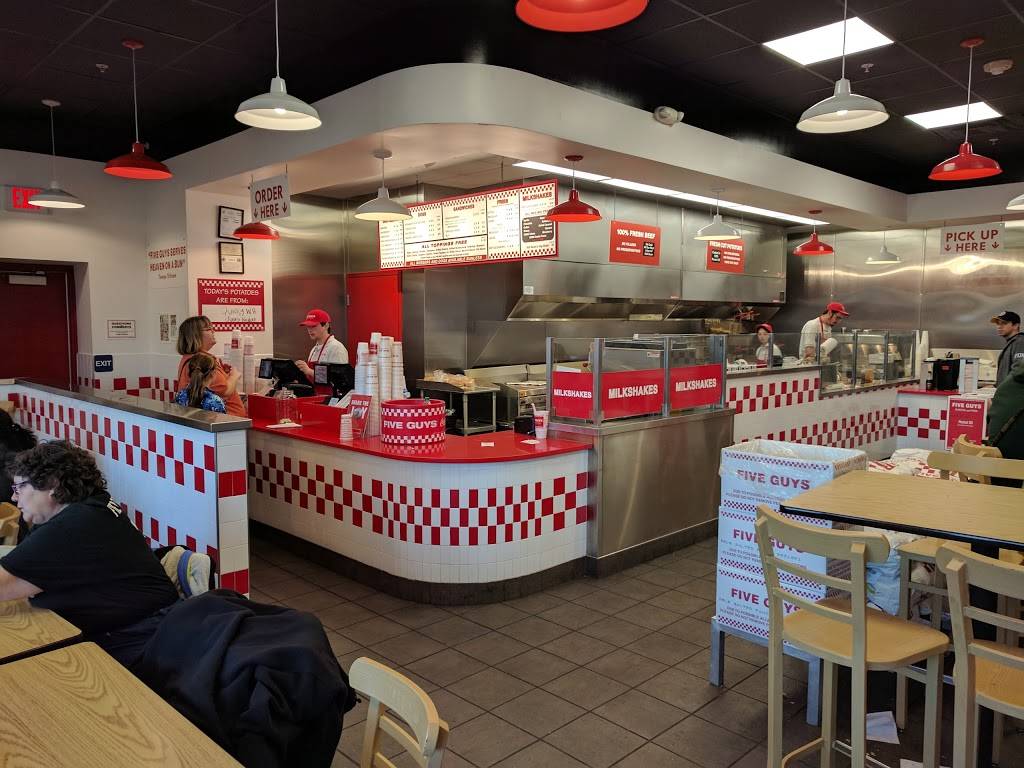 Five Guys | meal takeaway | 1855 41st Ave, Capitola, CA 95010, USA | 8314751948 OR +1 831-475-1948