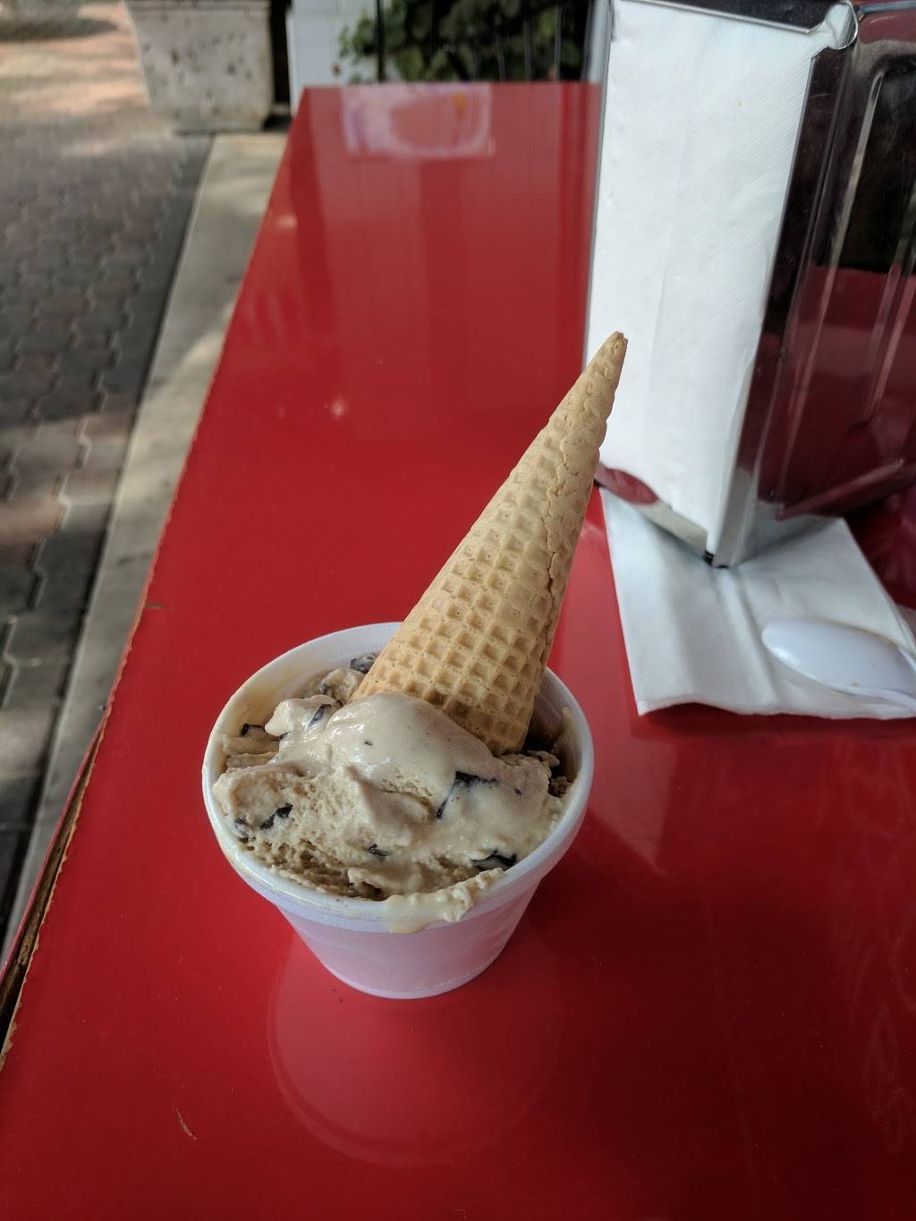 Scoops, Soups, & More | restaurant | 433 Pollasky Ave, Clovis, CA 93612, USA | 5592999606 OR +1 559-299-9606