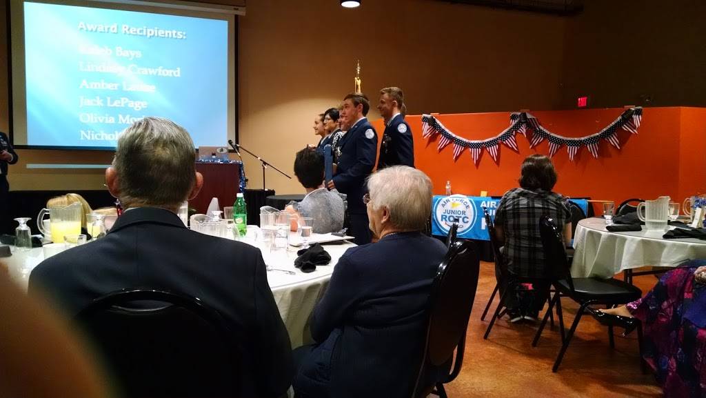 The Green Ladle | restaurant | 156 East Ave, Lewiston, ME 04240, USA | 2075209569 OR +1 207-520-9569