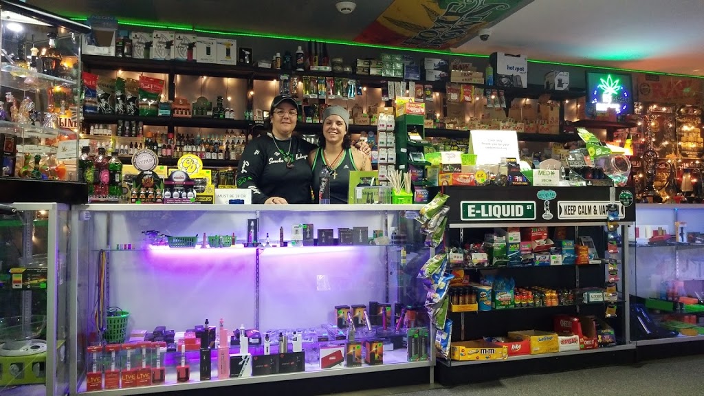 Smoke Bodega Smoke Shop, CBD Dispensary kratom Tea Kava Bar | cafe | 6911 Sheldon Rd, Tampa, FL 33615, USA | 8132490420 OR +1 813-249-0420