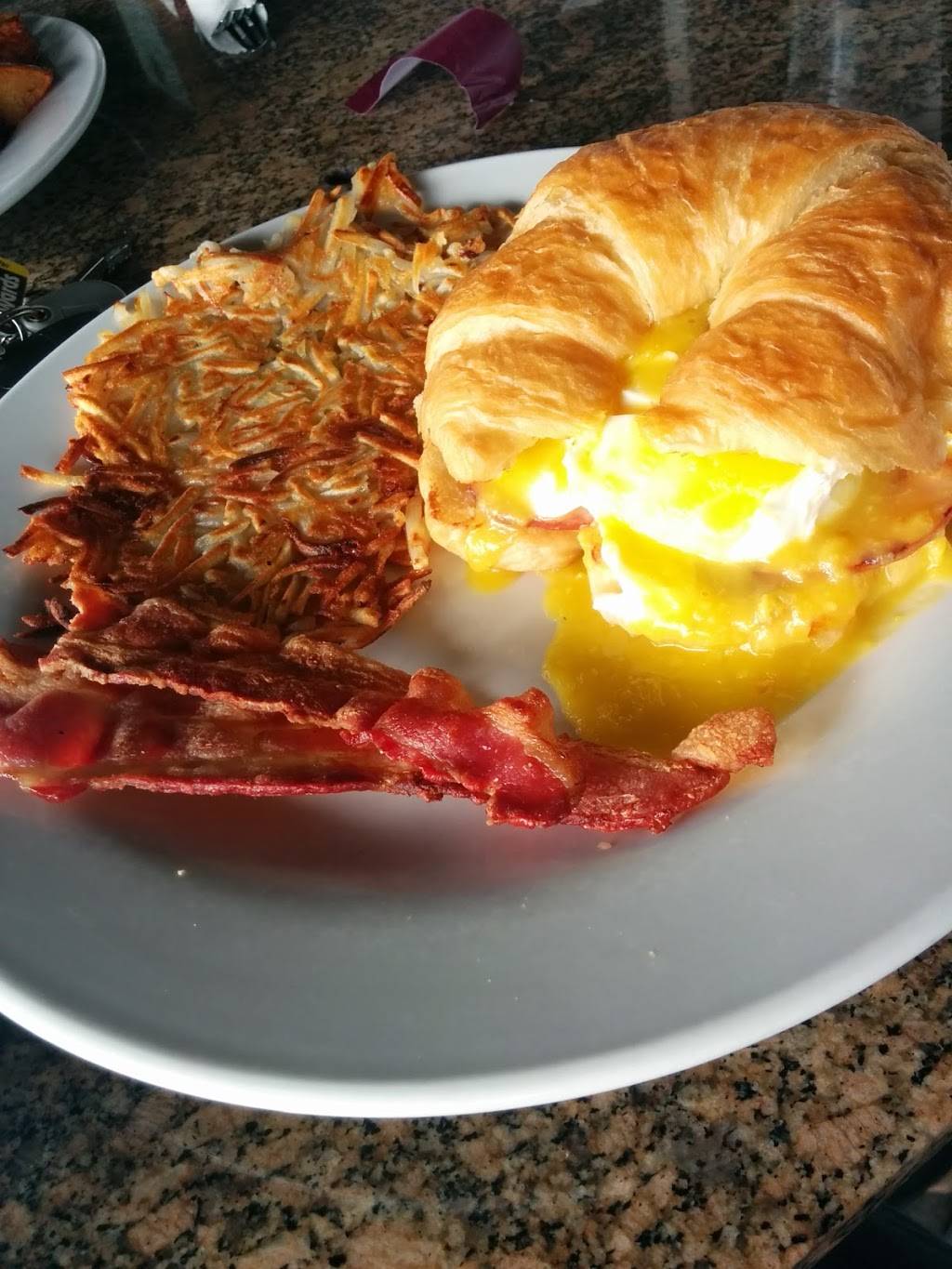 Corner Bistro | cafe | 6720 San Fernando Rd, Glendale, CA 91201, USA | 8182910015 OR +1 818-291-0015