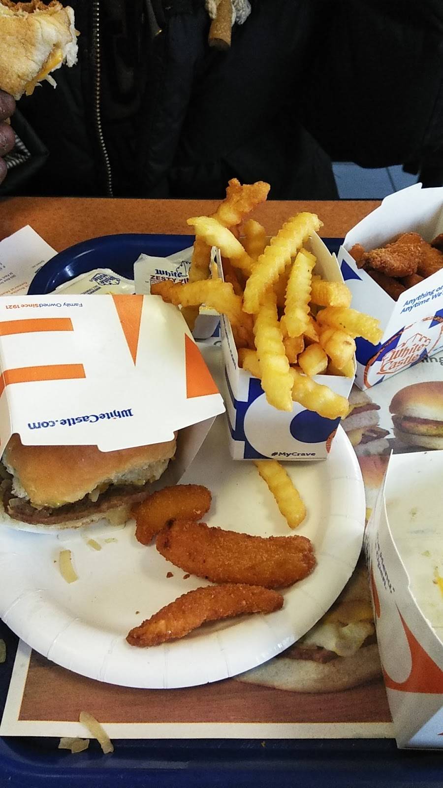 White Castle | restaurant | 505 Rice St, St Paul, MN 55103, USA | 6512900030 OR +1 651-290-0030
