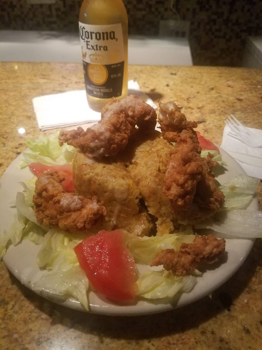 Stadium pizza | restaurant | 115 E 157th St, The Bronx, NY 10451, USA | 7182922603 OR +1 718-292-2603