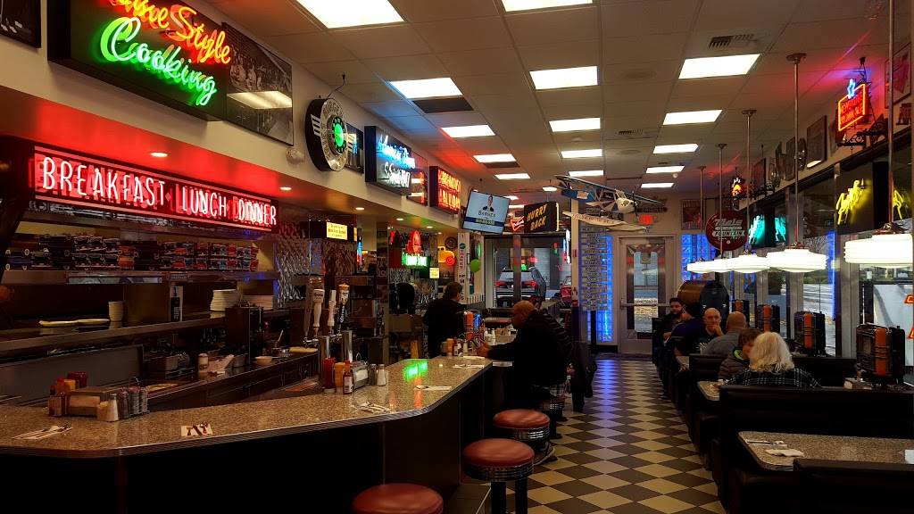 The Original Mels Diner | restaurant | 15011 Hesperian Blvd, San Leandro, CA 94578, USA | 5108781144 OR +1 510-878-1144