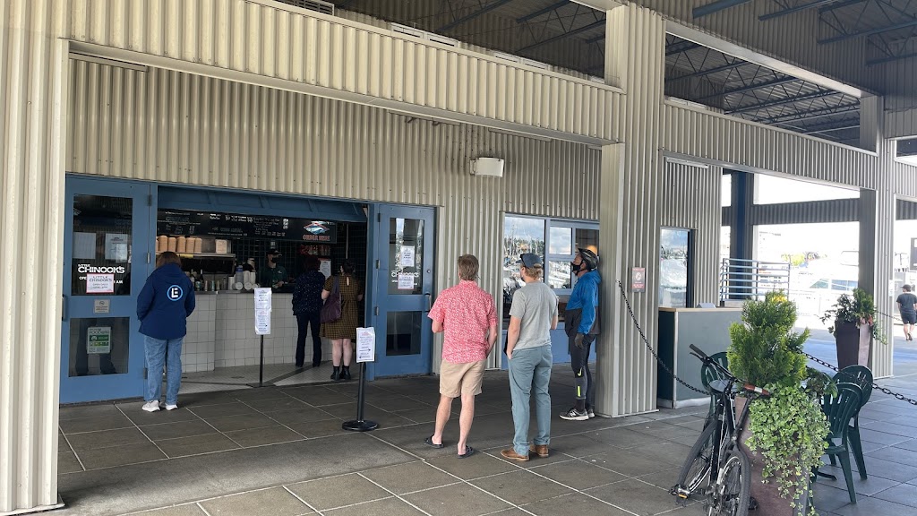 Little Chinook’s | restaurant | 3919 18th Ave W, Seattle, WA 98119, USA | 2062834665 OR +1 206-283-4665