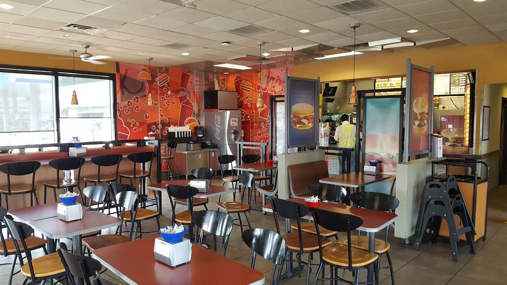 Jack in the Box | restaurant | 2300 61st St, Galveston, TX 77551, USA | 4097443521 OR +1 409-744-3521
