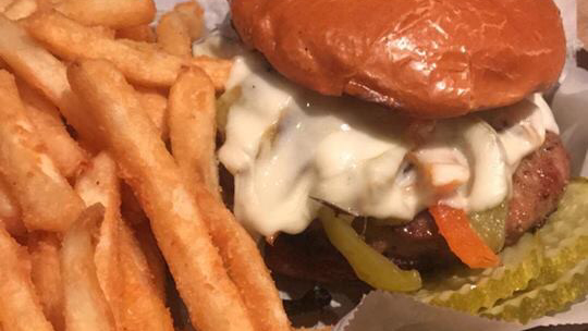 The Diamond Bar & Grill | restaurant | 97 Robinson Rd, Campbell, OH 44405, USA | 3307500195 OR +1 330-750-0195