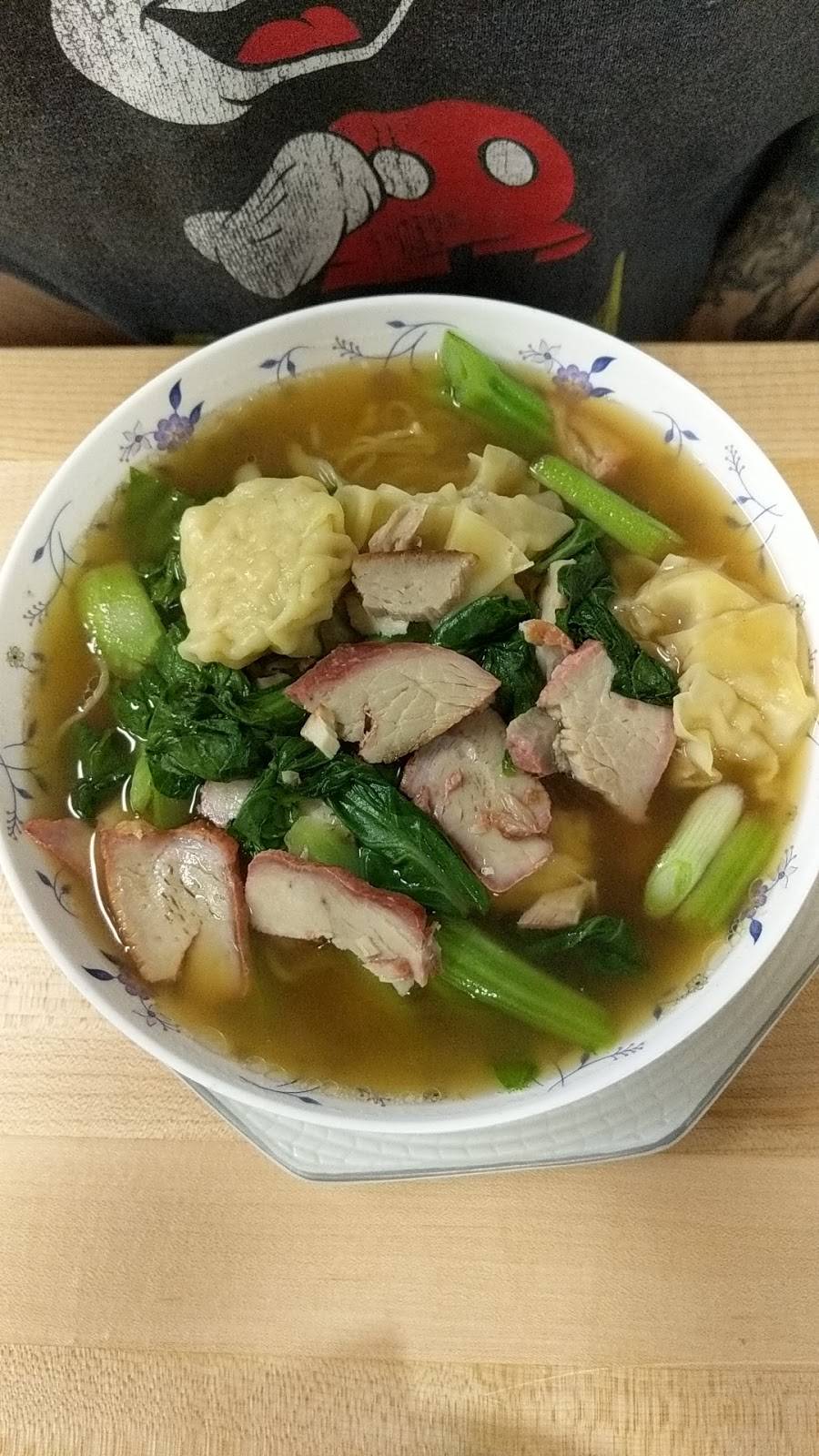 Classic Thai | restaurant | 108 S Henrietta St, Effingham, IL 62401, USA | 2173426436 OR +1 217-342-6436