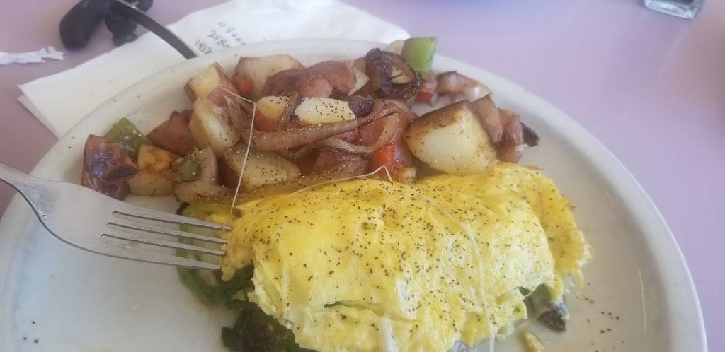 Happy Hen Diner | restaurant | 3020 Santa Rosa Ave, Santa Rosa, CA 95407, USA | 7075951484 OR +1 707-595-1484