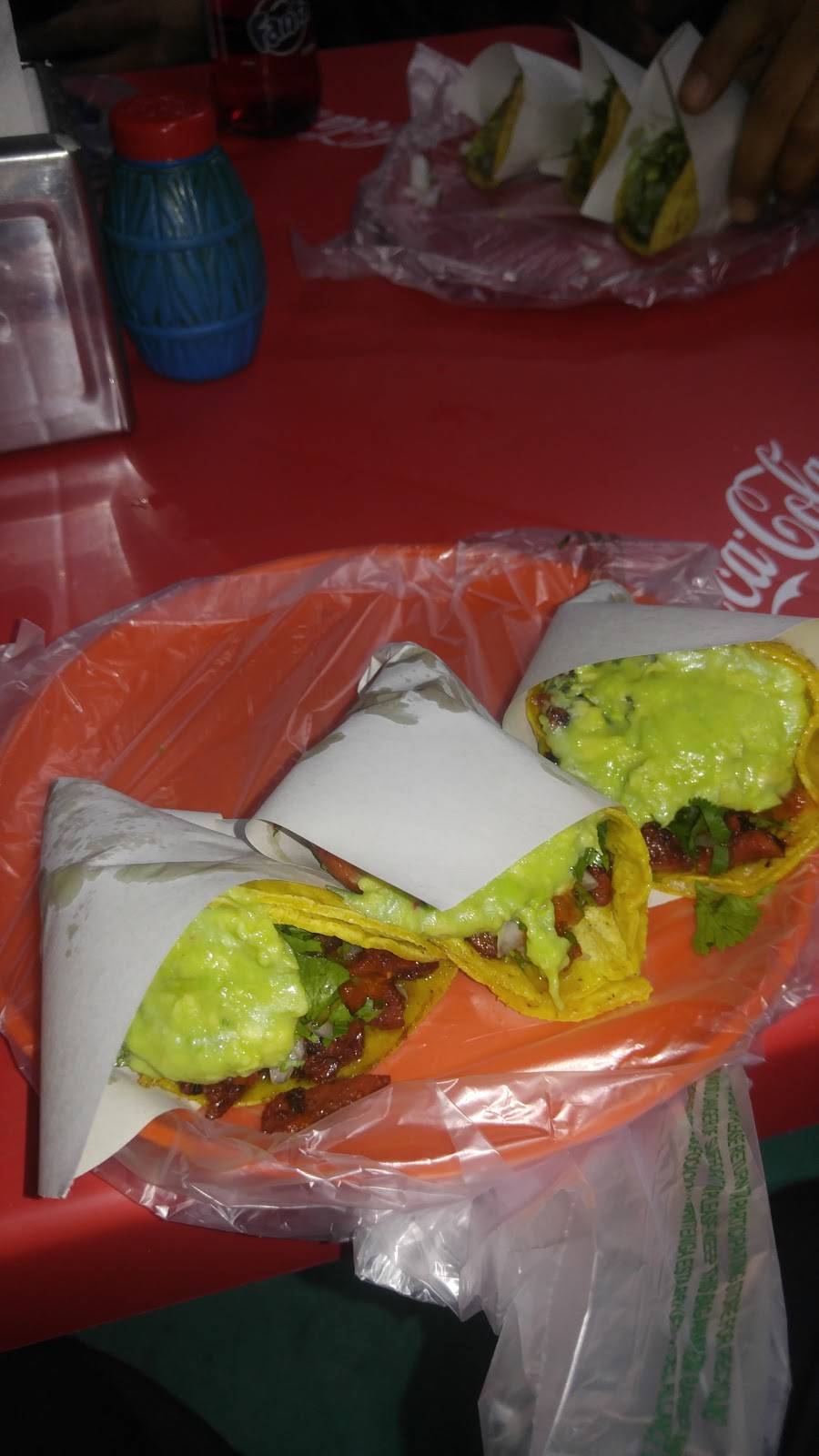 TACOS EL PUEBLITA | restaurant | Blvd. Cuauhtémoc Nte. 12726, Aeropuerto, 22404 Tijuana, B.C., Mexico | 016646325971 OR +52 664 632 5971