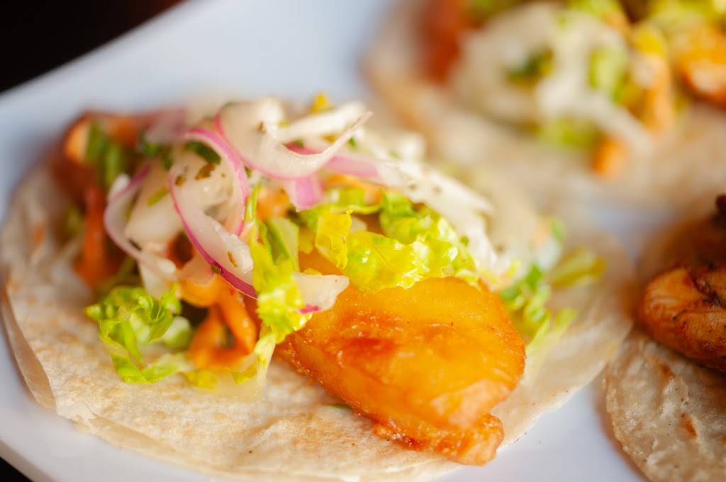 La Mejikana | restaurant | 1820 S Ashland Ave, Chicago, IL 60608, USA | 3128775400 OR +1 312-877-5400