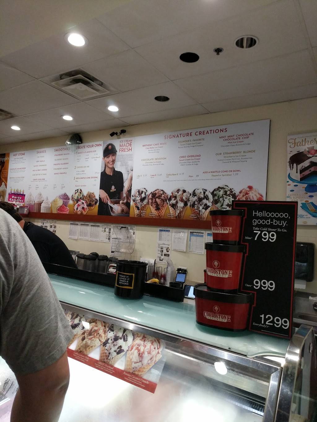 Cold Stone Creamery | bakery | 3520 Seven Bridges Dr Ste 102, Woodridge, IL 60517, USA | 6303229640 OR +1 630-322-9640