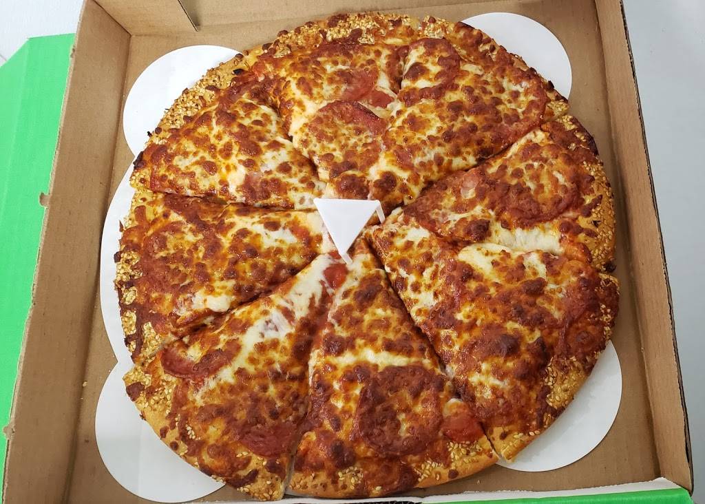 Red Swan Pizza | meal delivery | 1970 Hyde Park Rd Unit-4, London, ON N6H 5L9, Canada | 5194733555 OR +1 519-473-3555