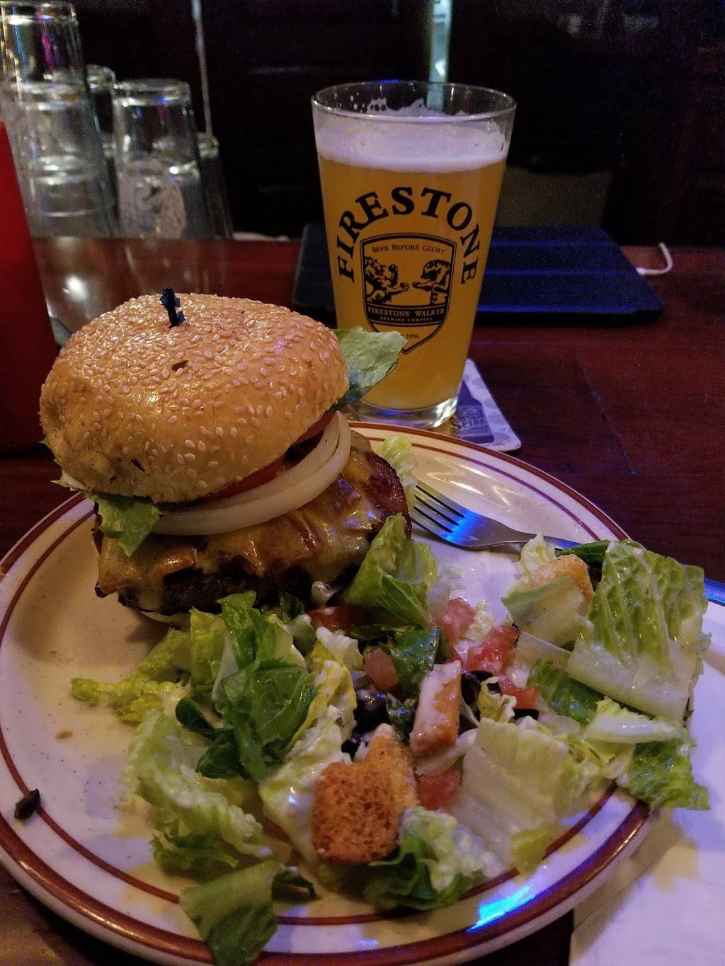 Parkway Tavern | restaurant | 313 N I St #1, Tacoma, WA 98403, USA | 2533838748 OR +1 253-383-8748