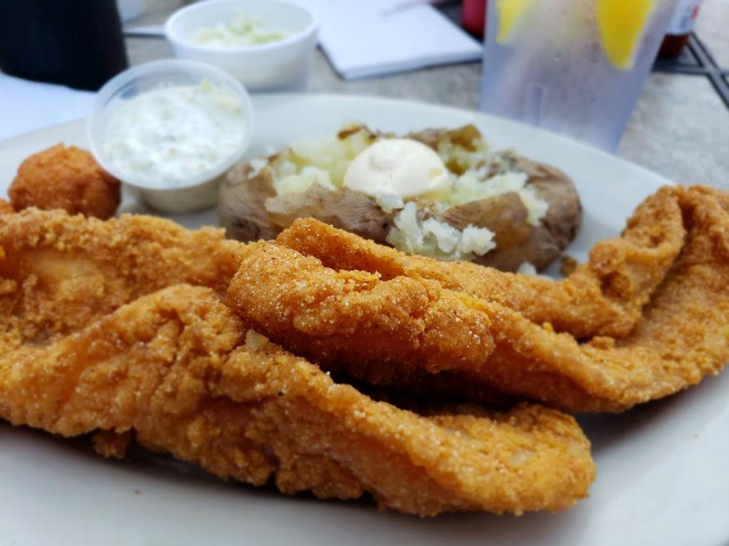 Riverside Catfish House | restaurant | 18039 US-41, Chattanooga, TN 37419, USA | 4238219214 OR +1 423-821-9214
