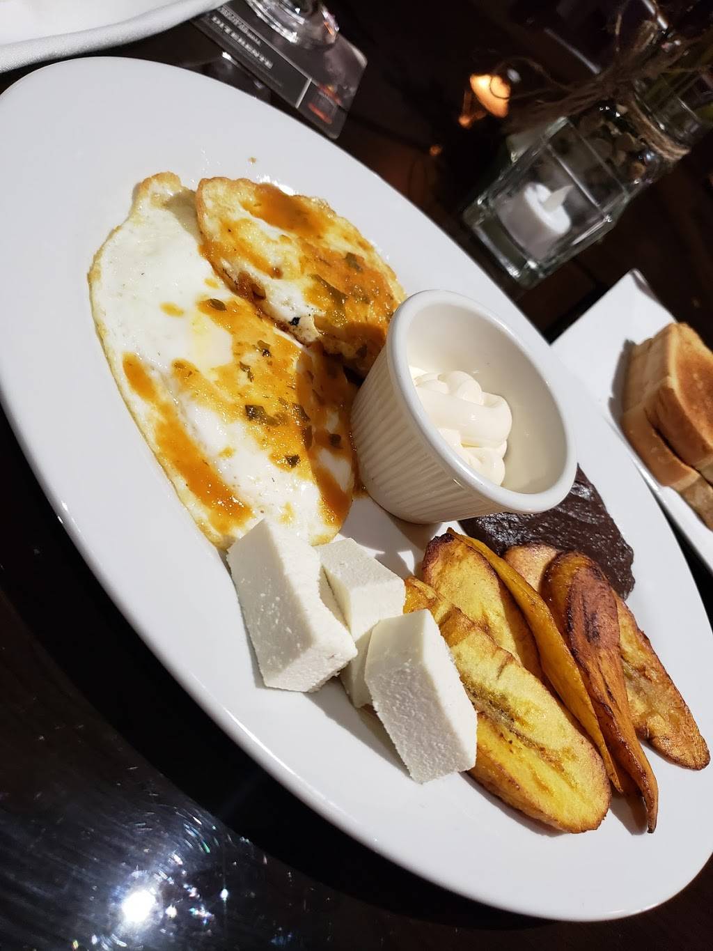 Villa Flores Restaurant | restaurant | 7693 Baltimore Annapolis Blvd, Glen Burnie, MD 21060, USA | 4107608777 OR +1 410-760-8777