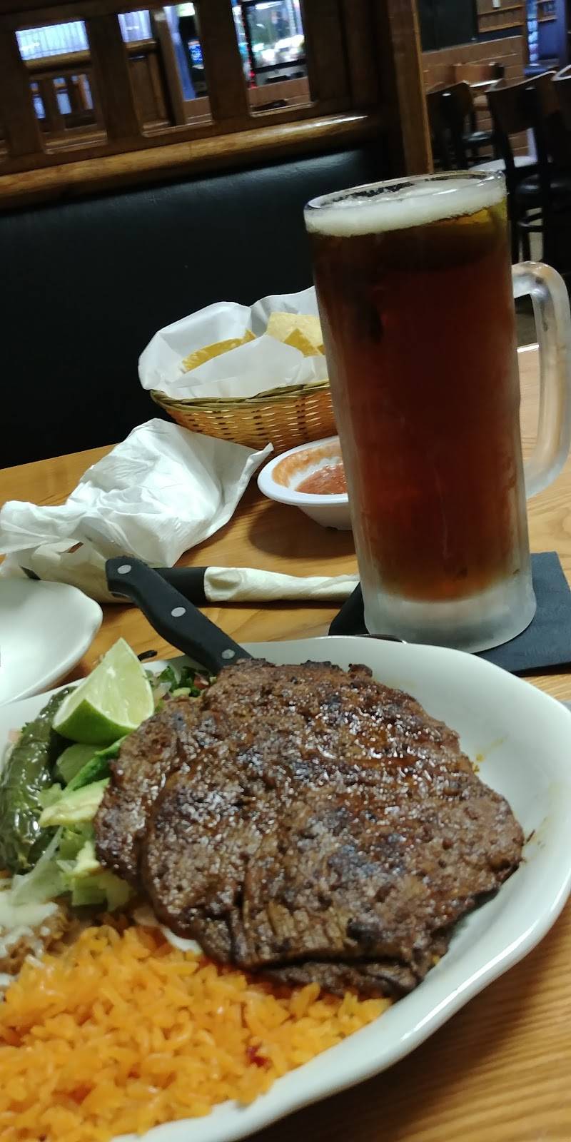 Mi Pueblo Authentic Mexican Restaurant | restaurant | 6254 A L Philpott Hwy, Martinsville, VA 24112, USA | 2766660129 OR +1 276-666-0129