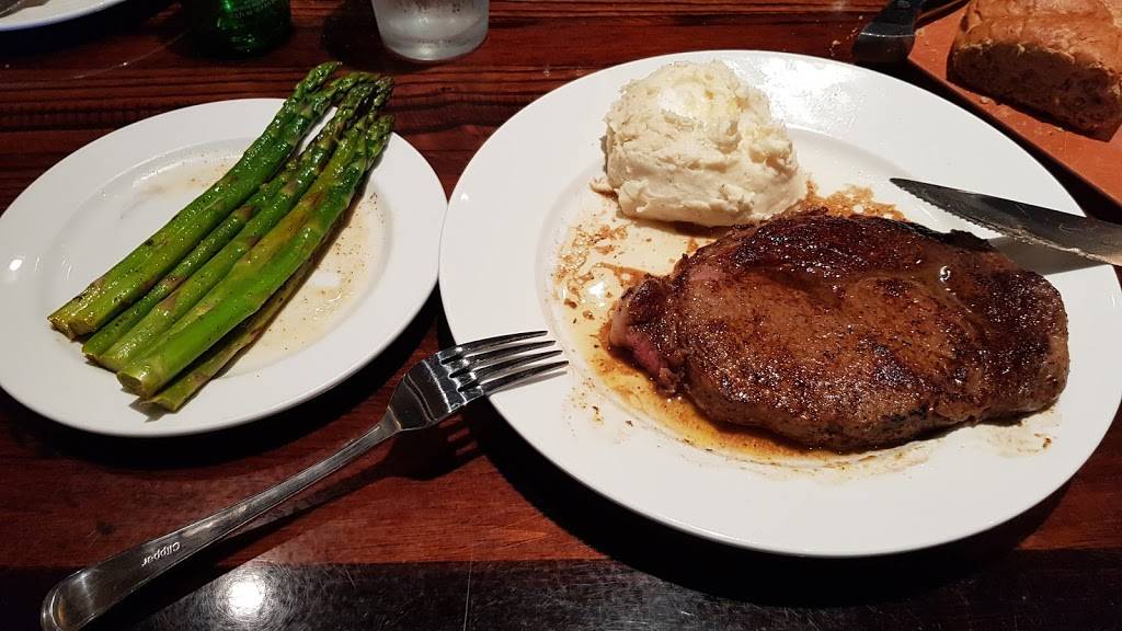 LongHorn Steakhouse | meal takeaway | 4965 S Baldwin Rd, Orion Charter Township, MI 48359, USA | 2483932500 OR +1 248-393-2500