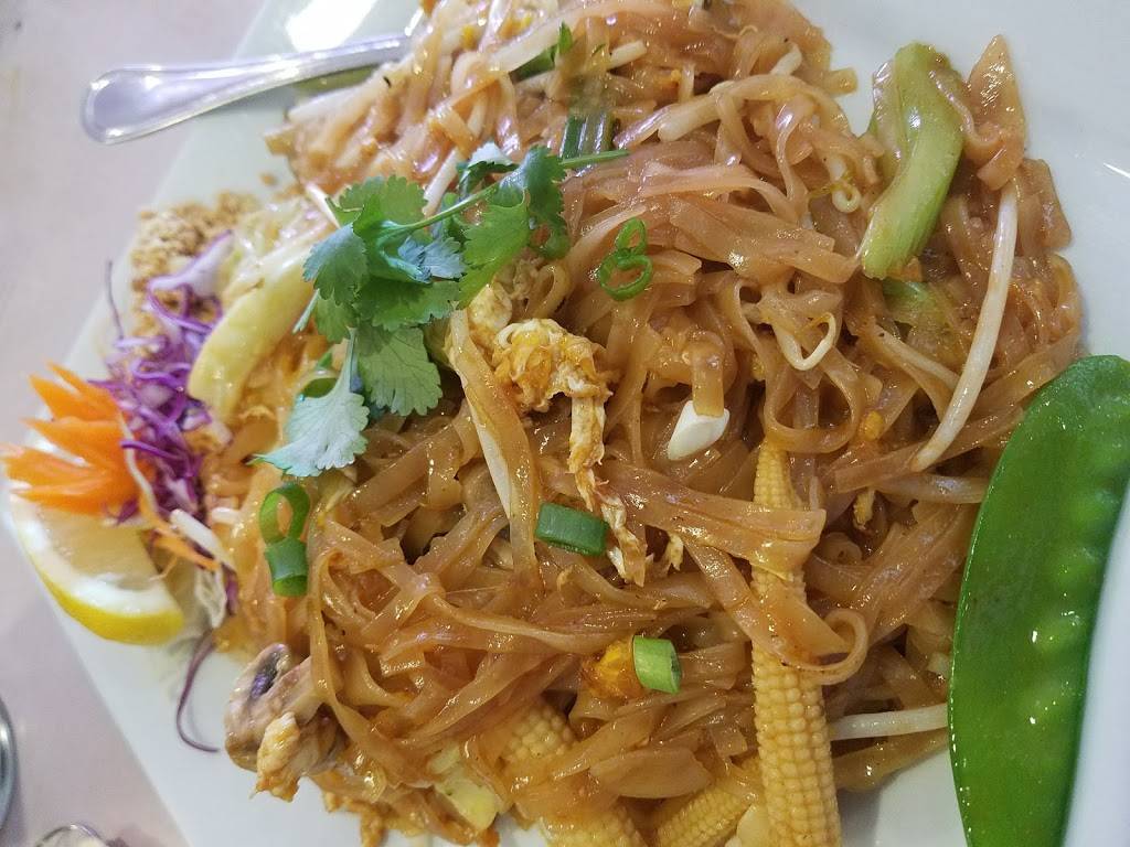 Thai Garden Restaurant | restaurant | 23300 Sunnymead Boulevard, Moreno Valley, CA 92553, USA | 9512429004 OR +1 951-242-9004