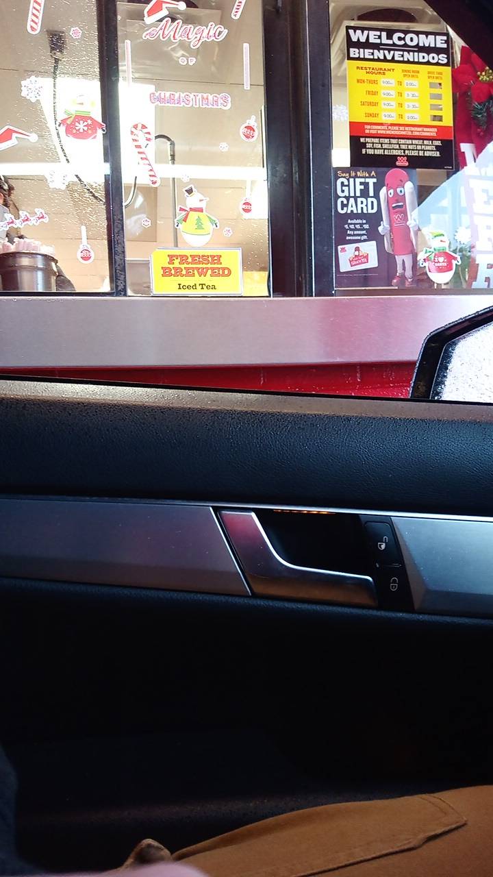 Wienerschnitzel | restaurant | 2401 Ayers St, Corpus Christi, TX 78404, USA | 3618844242 OR +1 361-884-4242