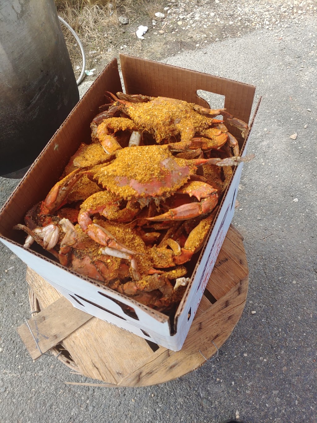 Holy Crab | restaurant | 7002 North Point Rd, Sparrows Point, MD 21219, USA | 4103991243 OR +1 410-399-1243